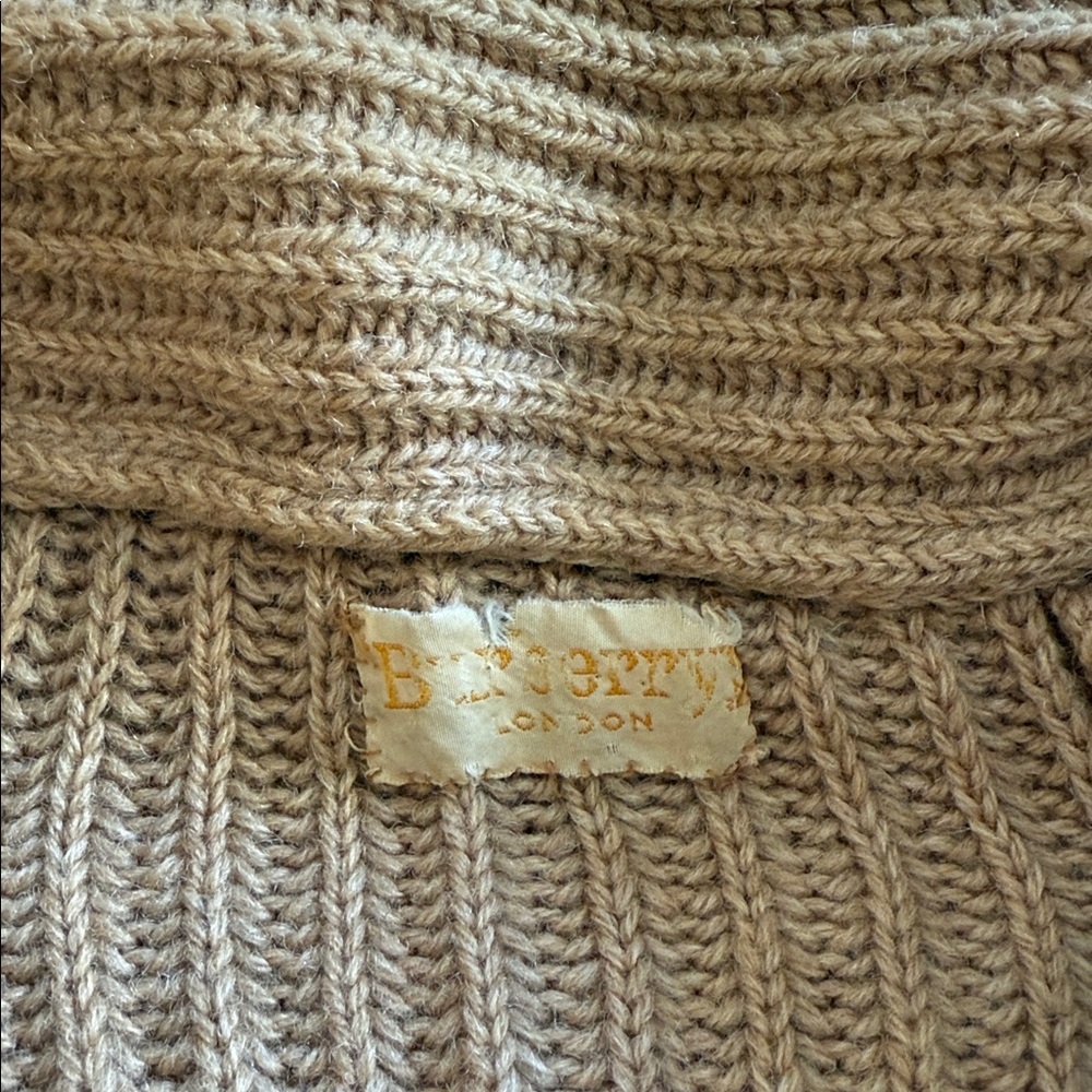 Burberry Vintage Shawl Collar Chunky Cardigan Tan Wool Blend Sweater - Picture 3 of 9